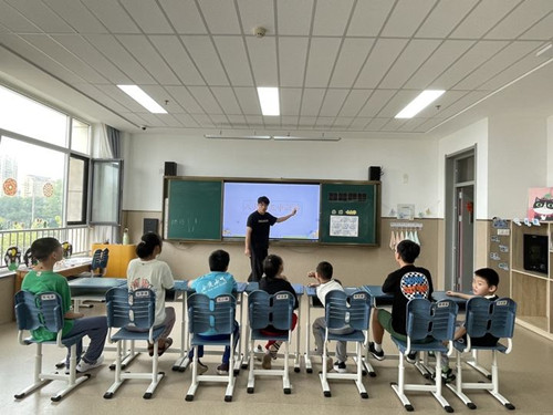 探中秋之月.jpg 探中秋之月.jpg