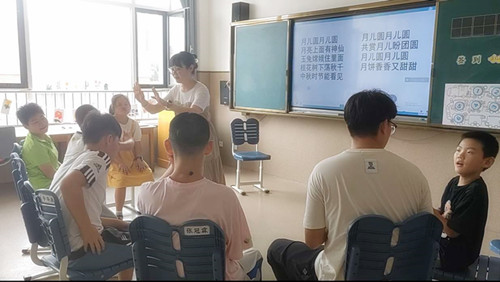 探中秋2.jpg 探中秋2.jpg